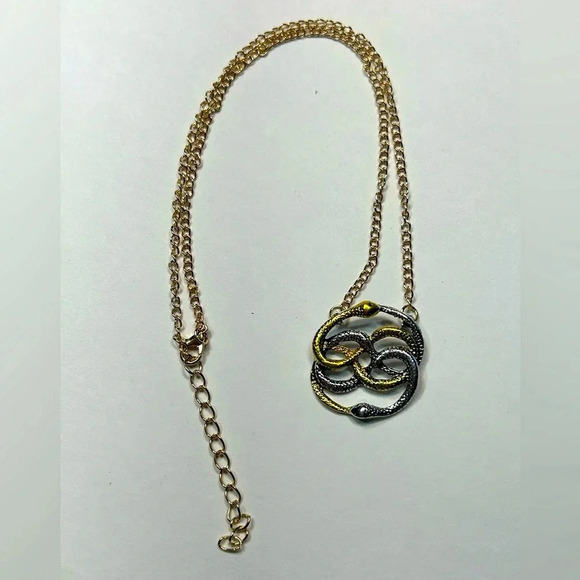 The Neverending  Story - Auryn Pendant 🐍 - Picture 2 of 7